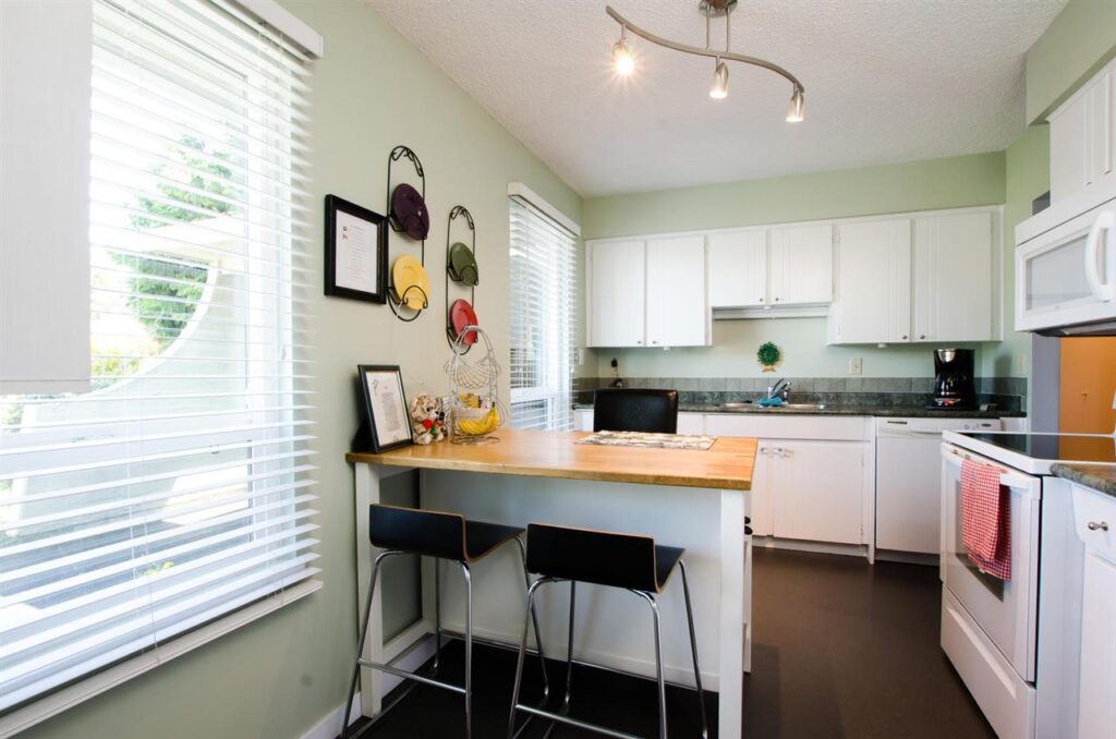 kitchen before interior design and renovation